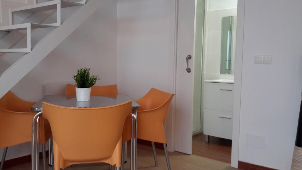 Malaga Centro Apartamentos エクステリア 写真